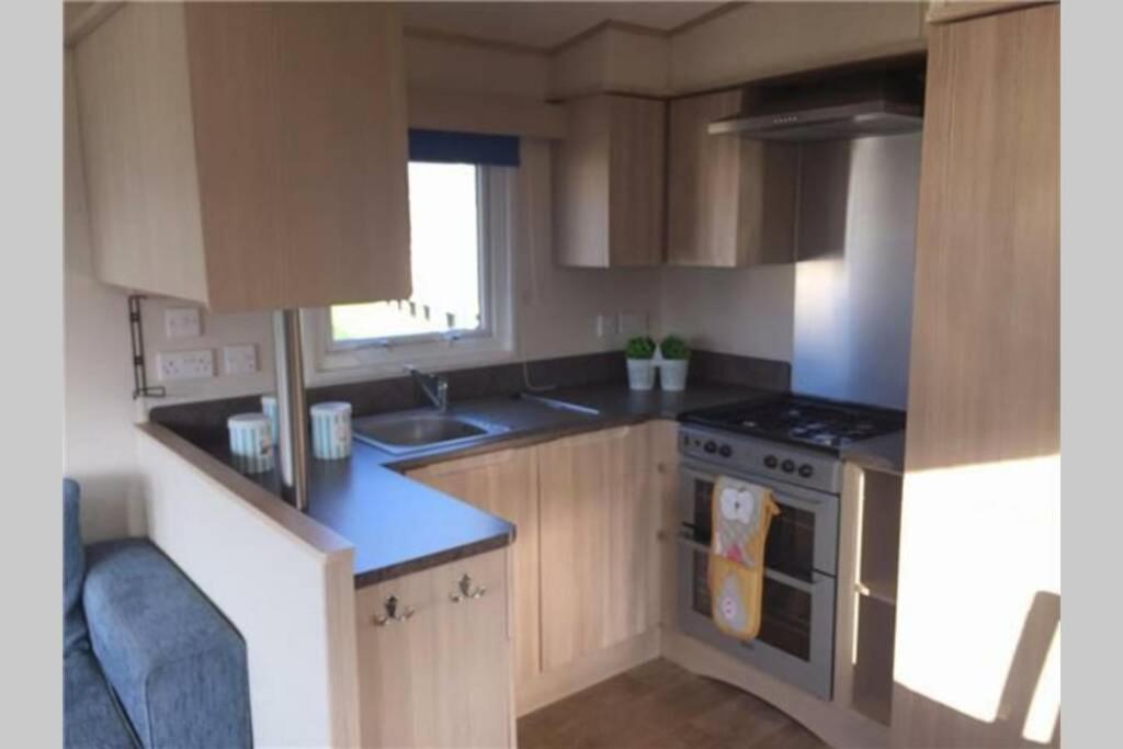 8 Berth Caravan At Parkdean Camber Sands מראה חיצוני תמונה